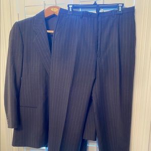 Giorgio Armani Mani men’s two piece pinstripe suit